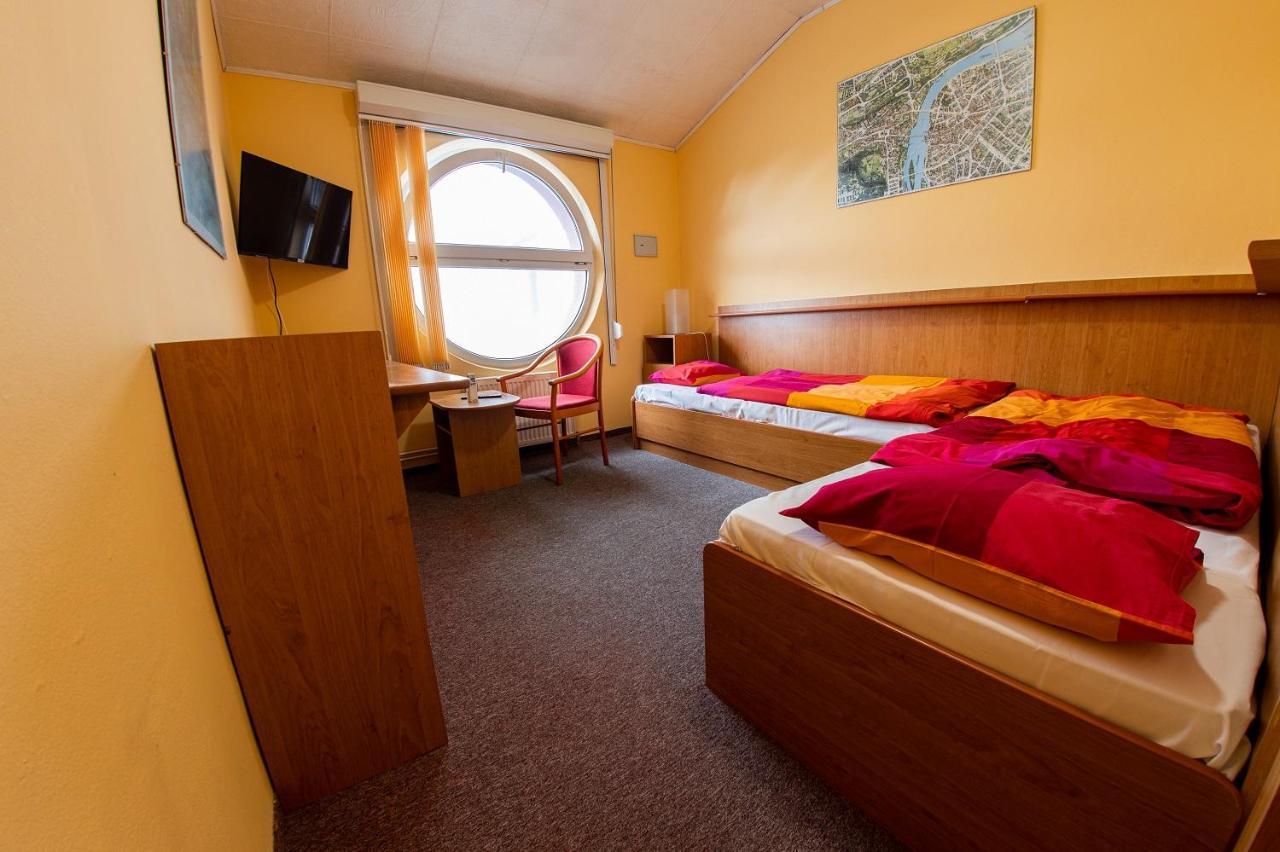 Hotel školička